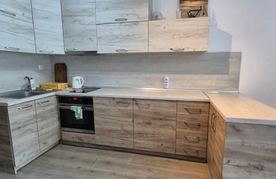 Rent of a spacious 1-room apartment with parking, Varna, Bulgaria